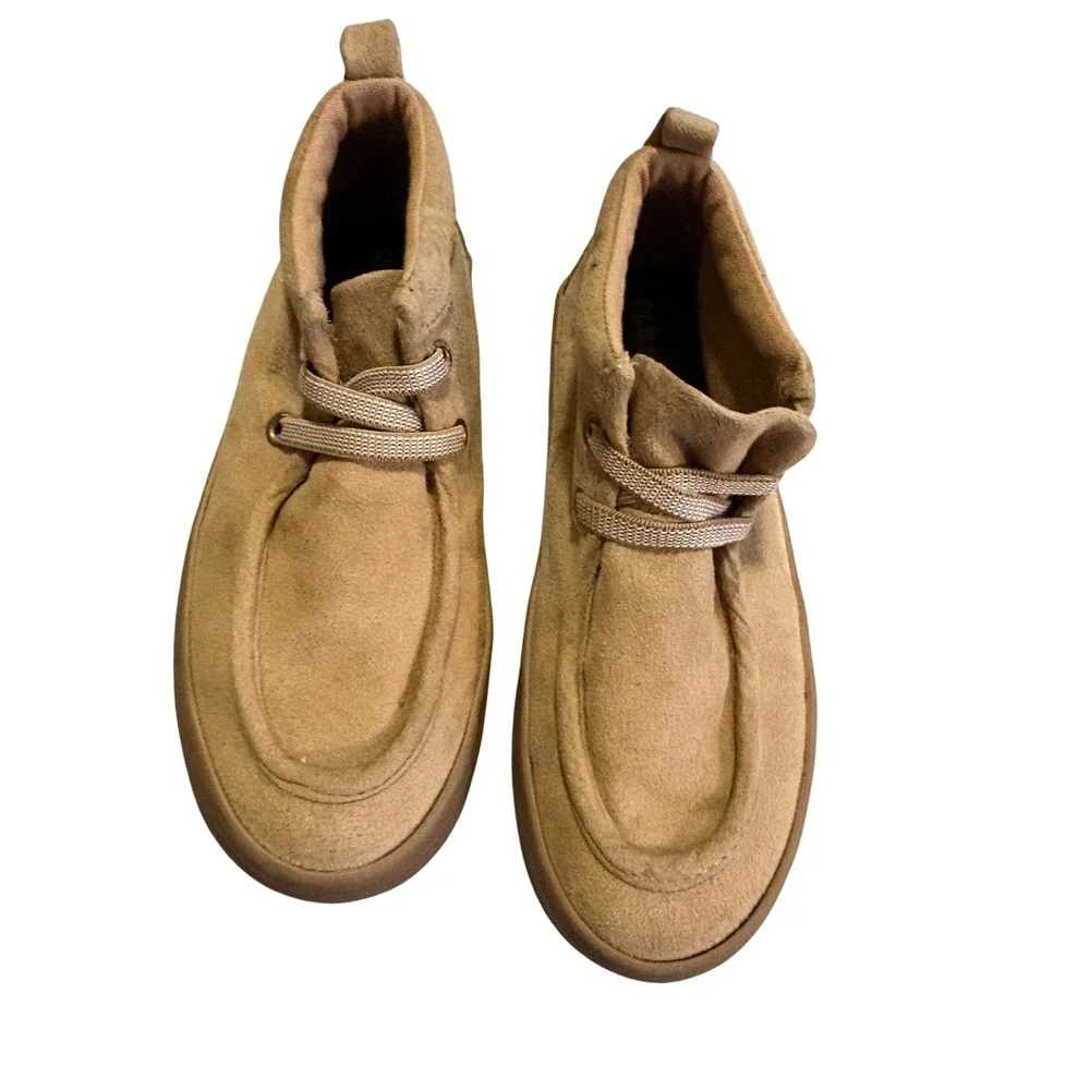 Old Navy Boys Tan Faux Suede Moc Toe Chukka Boots Size 12 Mid Top Sneaker Shoes
